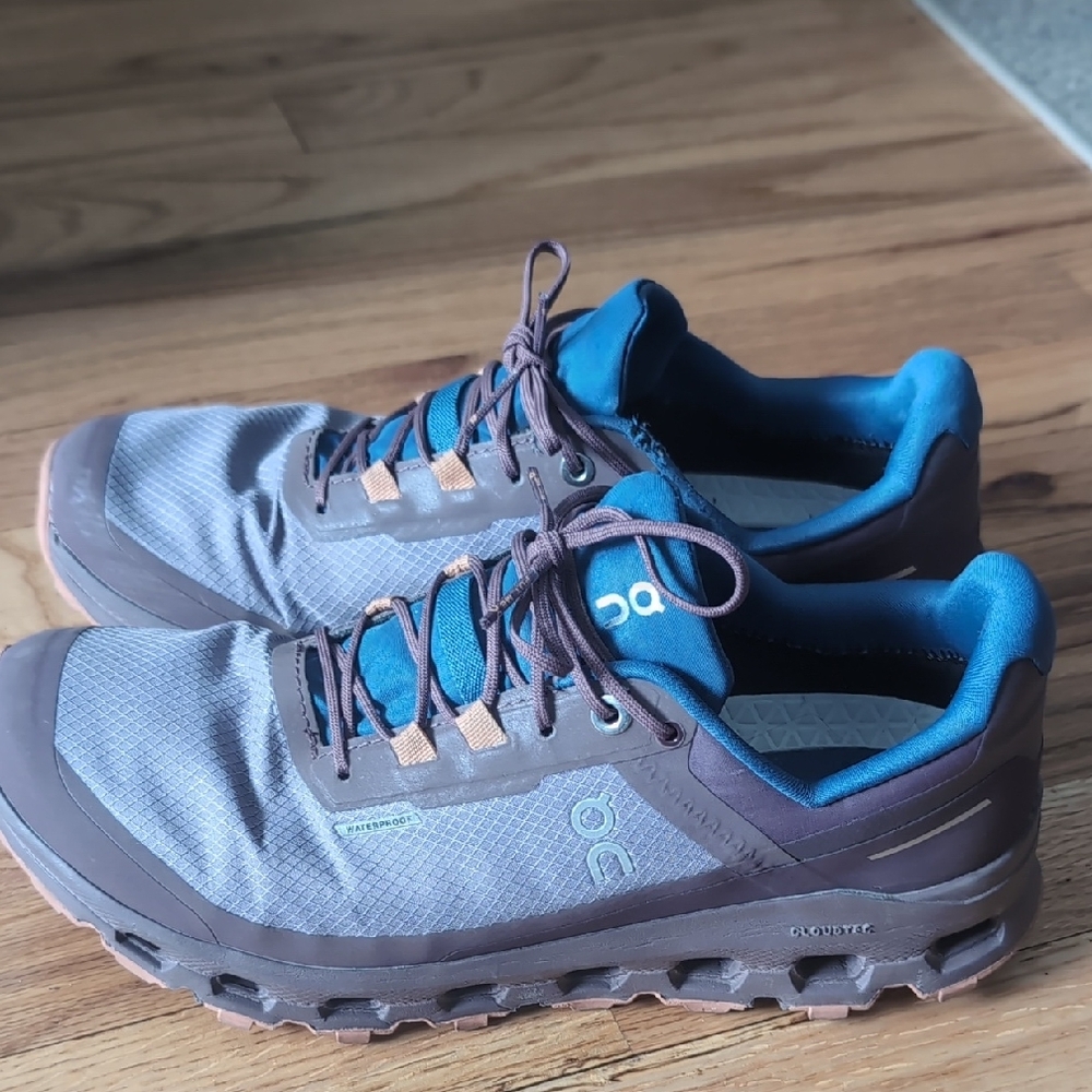 On Running Women's Trail Shoes - Brown and Blue